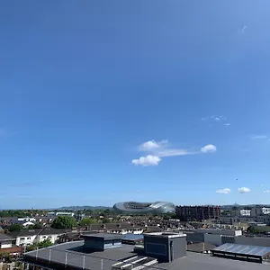 Grand Canal Dock Homestay Dublin
