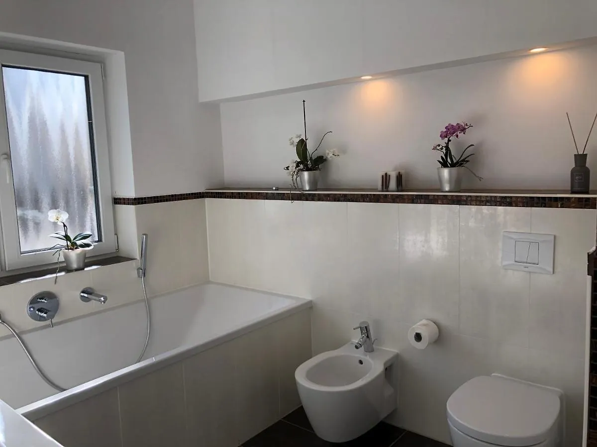 Exclusive Airport Apartment Kelsterbach Germany