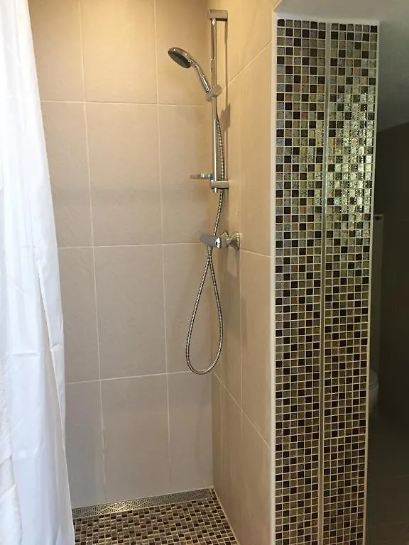 Exclusive Airport Apartment Kelsterbach